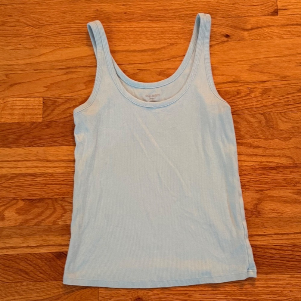 Old Navy Ribbed Tank Top Size M Light Blue Scoop Neck Basic Layering Camisole